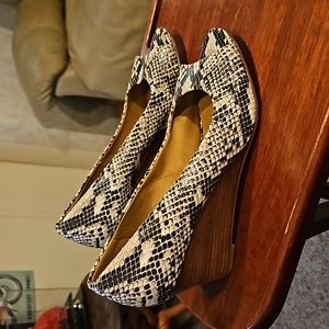 Susina snakeskin leather peep toe wedges